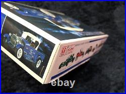 Ford Blue Beetle Hot Rod 1/24 Vintage Model Kit Bandai